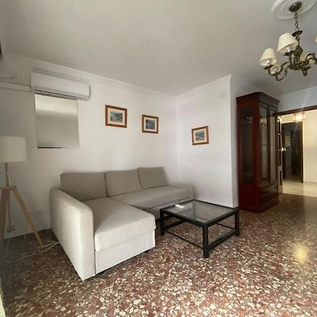 Funcional Piso 4 Dormitorios Frente A Santa Justa Севиля Екстериор снимка